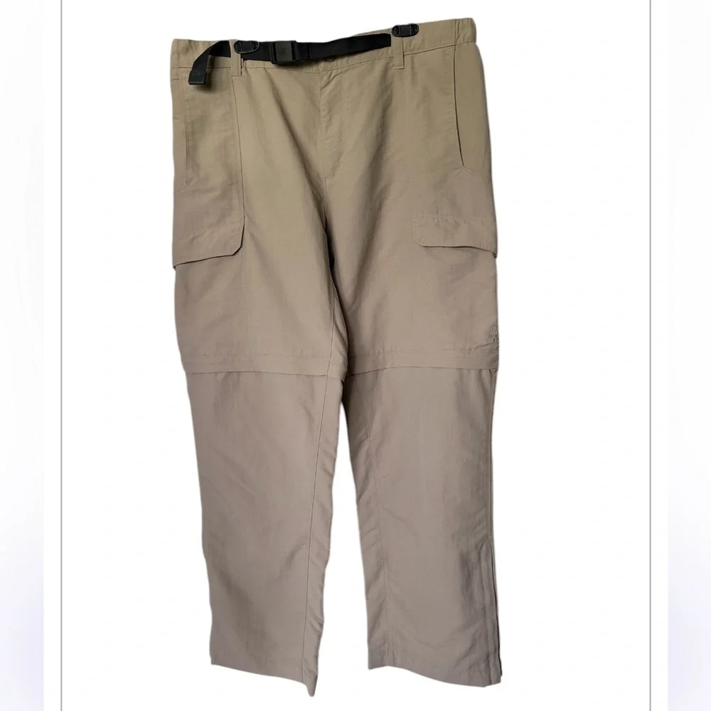 The North Face Paramount Trail convertible pants cargo excellent tan Size XL